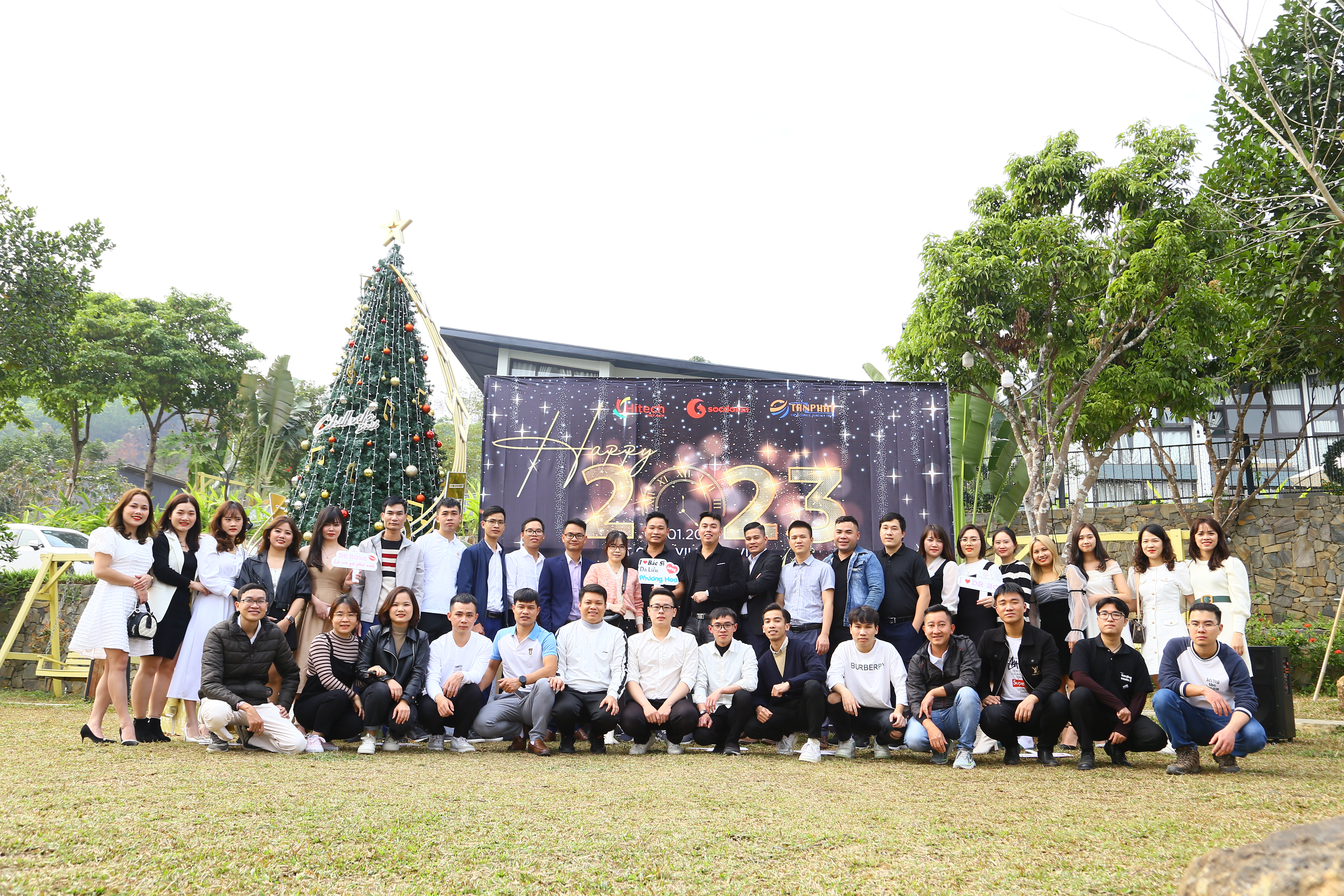 Công ty CP Sóc Đỏ tổ chức tất niên tại Ba Vì - Hà Nội